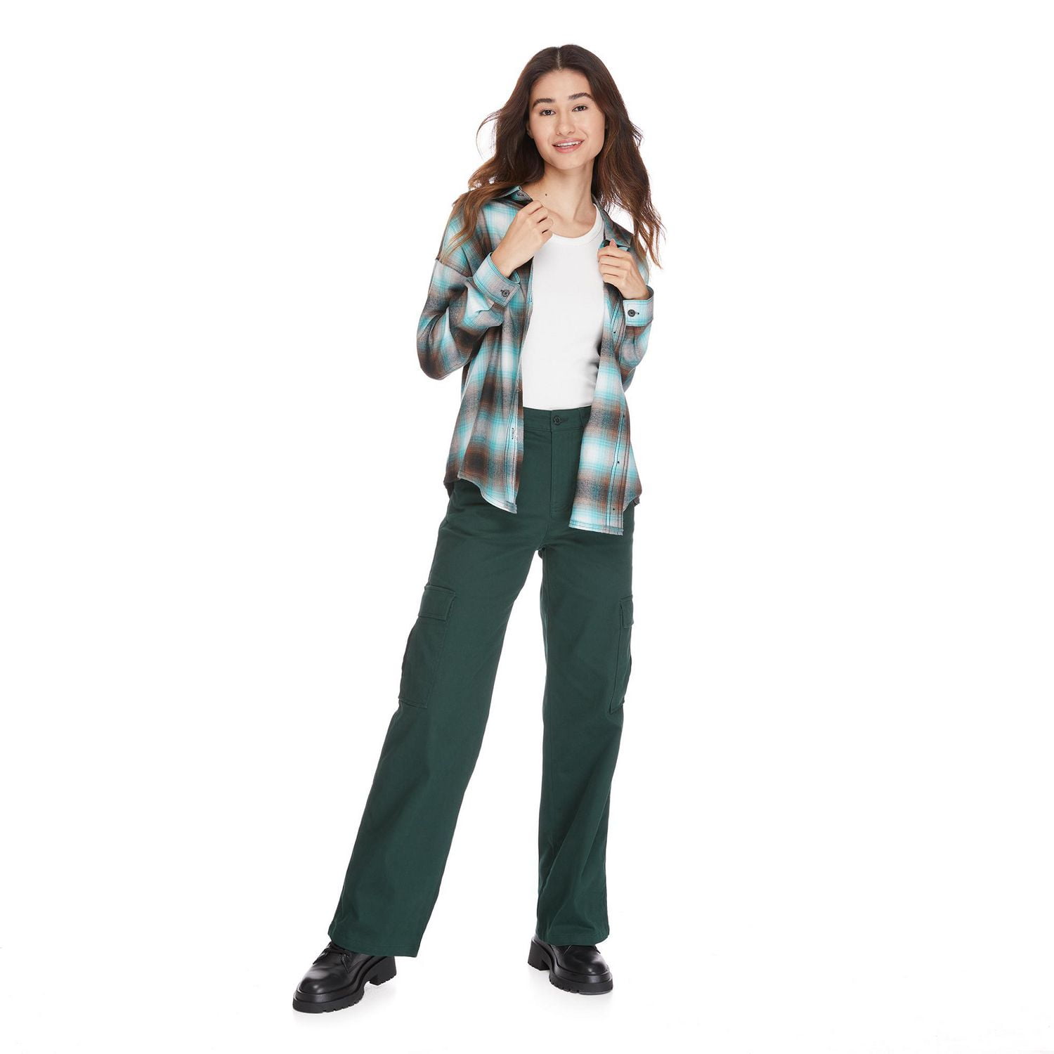 No Boundaries Women's Oversized Flannel Shirt