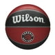 BALLON DE BASKETBALL WILSON TRIBUT DE L’ÉQUIPE NBA DE TORONTO – image 1 sur 2