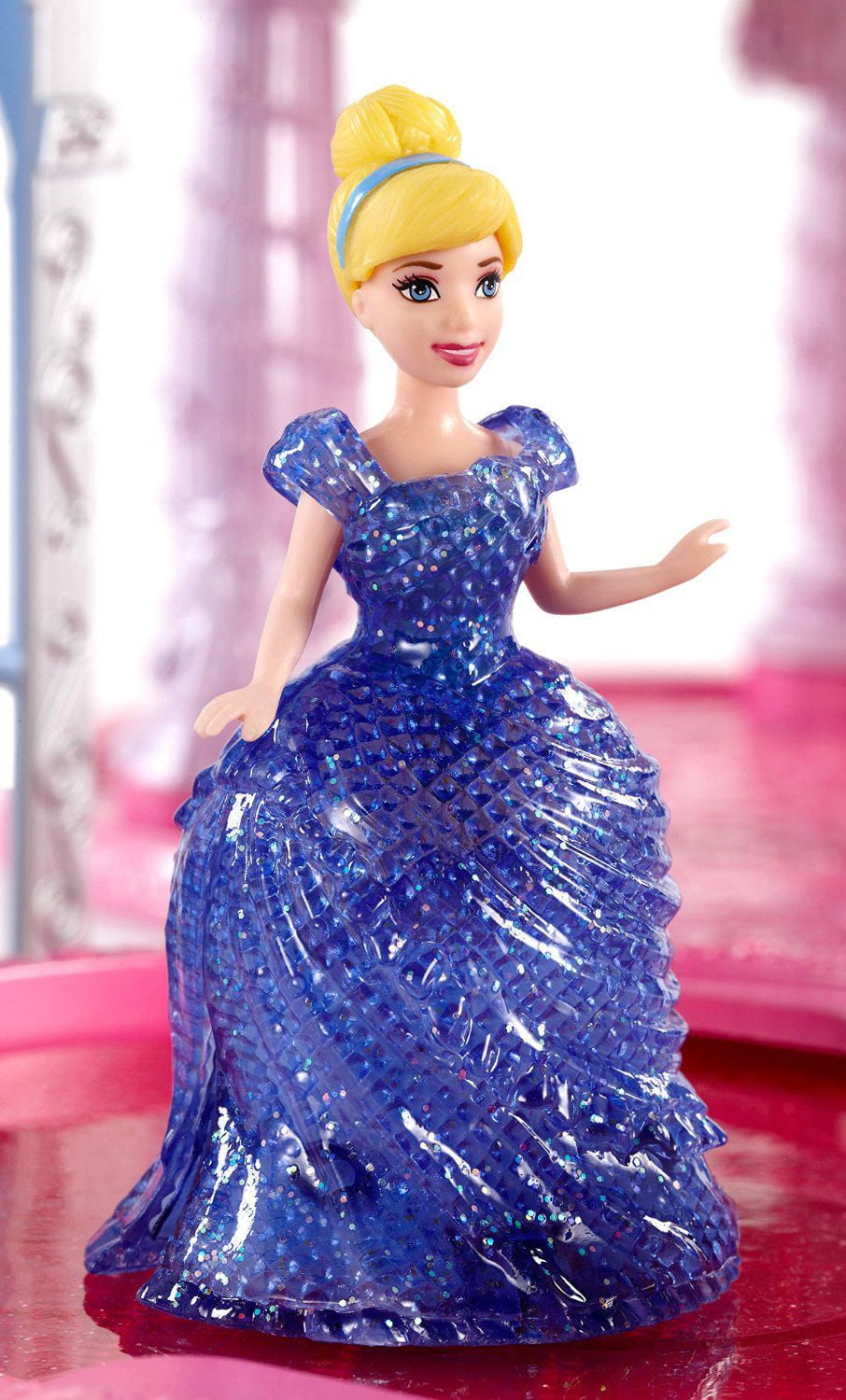 Glitter glider princess sales dolls