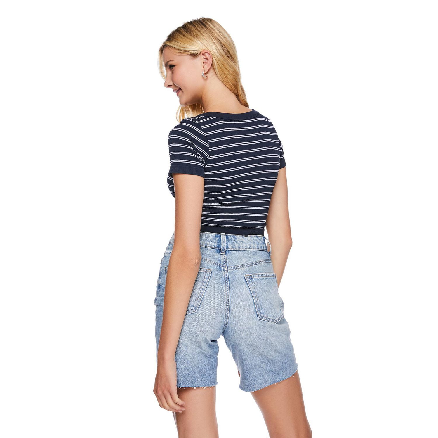 No Boundaries Women's Seamless Short Sleeve Tee