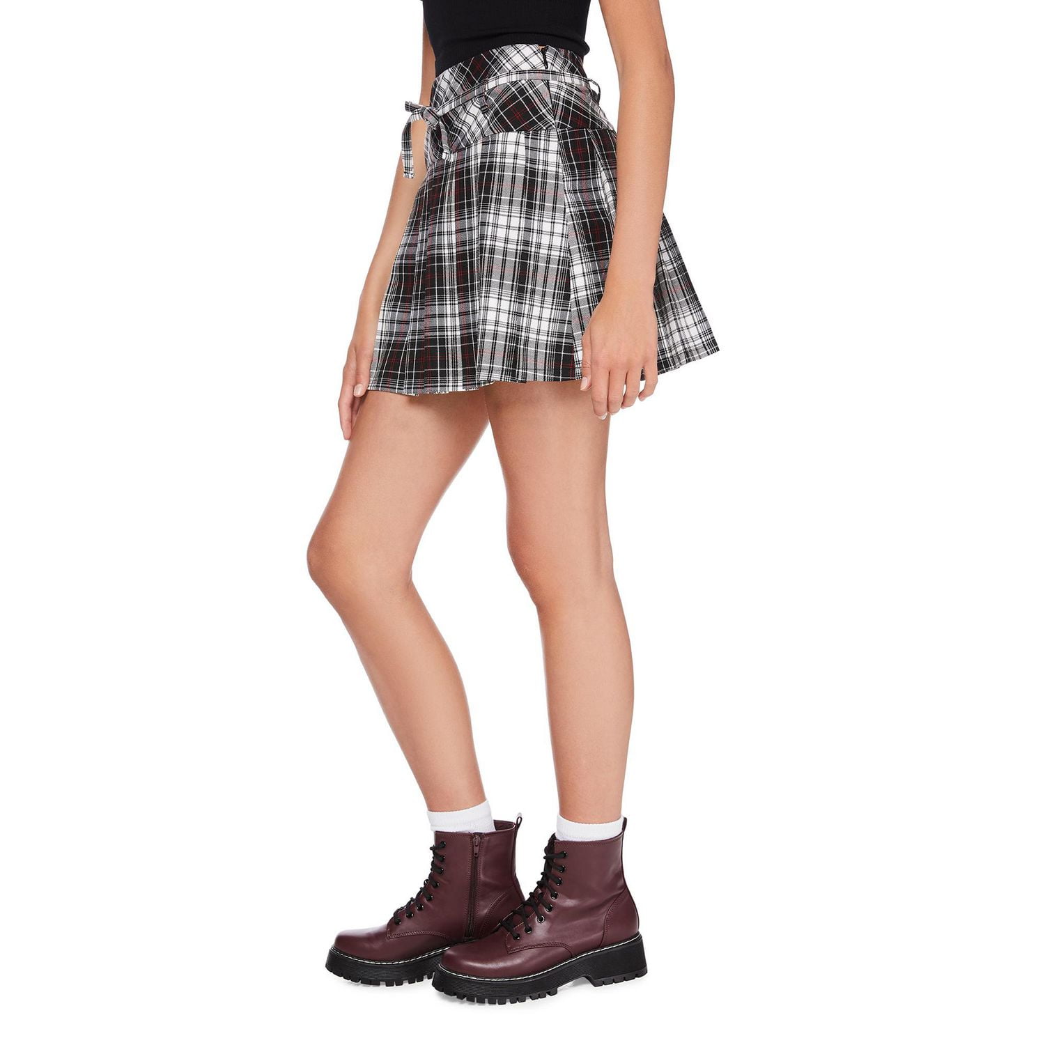 Jupe plissée No Boundaries pour femmes Tailles TP–TTG