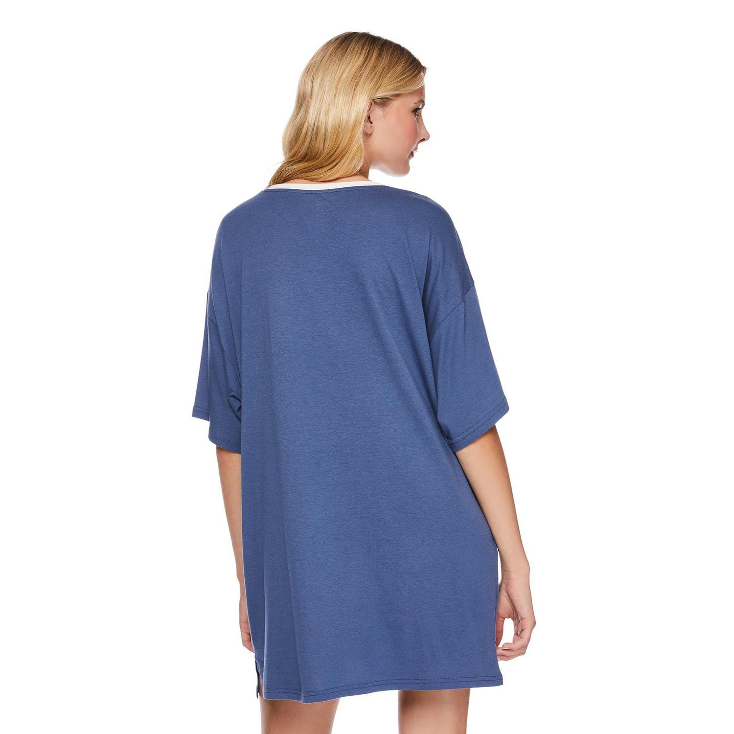 Chemise de nuit No Boundaries pour femmes Tailles TP–TTG