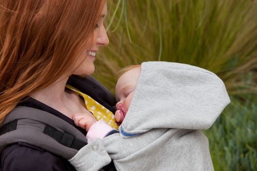 Baby carrier sale hoodie canada