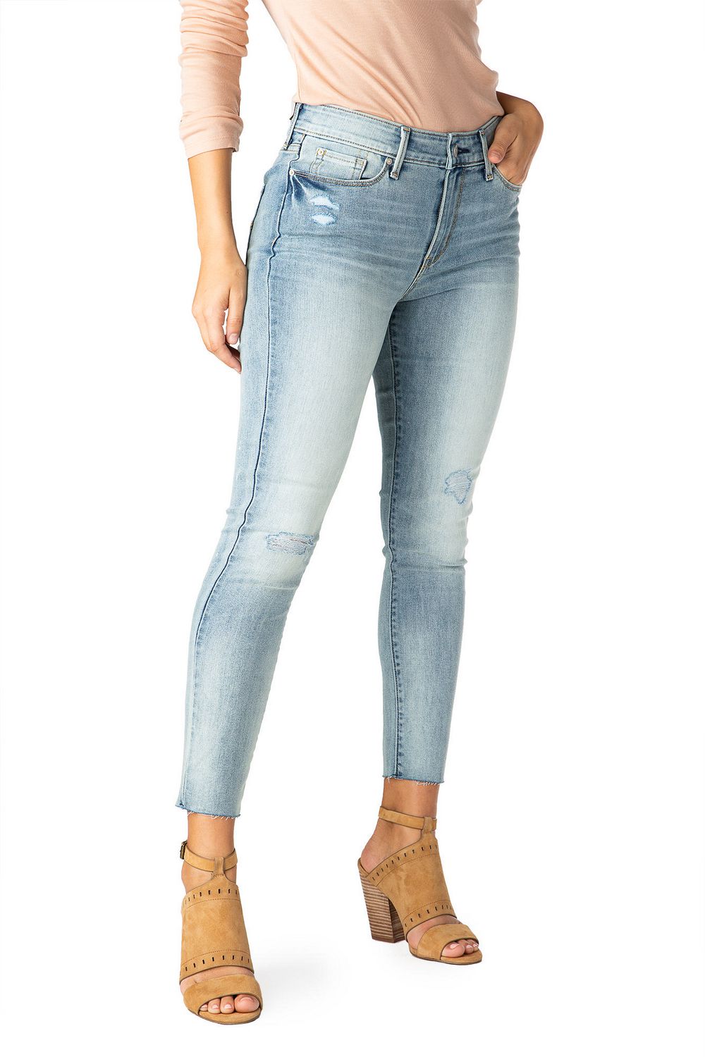 Signature by Levi Strauss & Co.™ Women's High-Rise Ankle Skinny Cuff ...