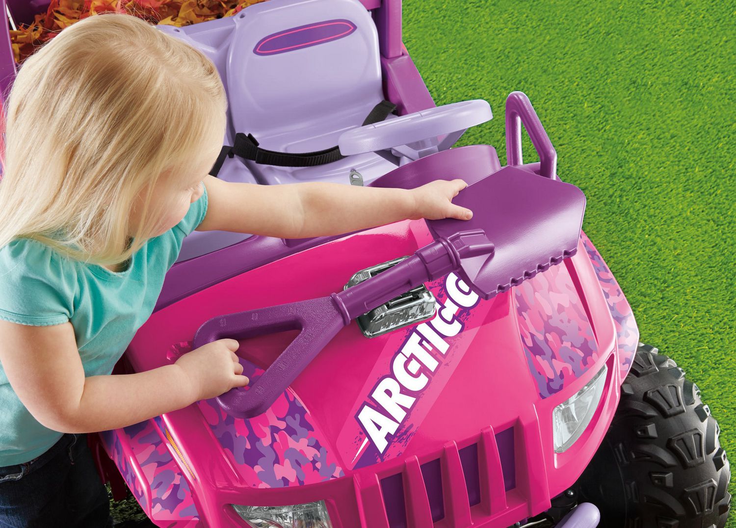 Power wheels arctic store cat 1000 pink