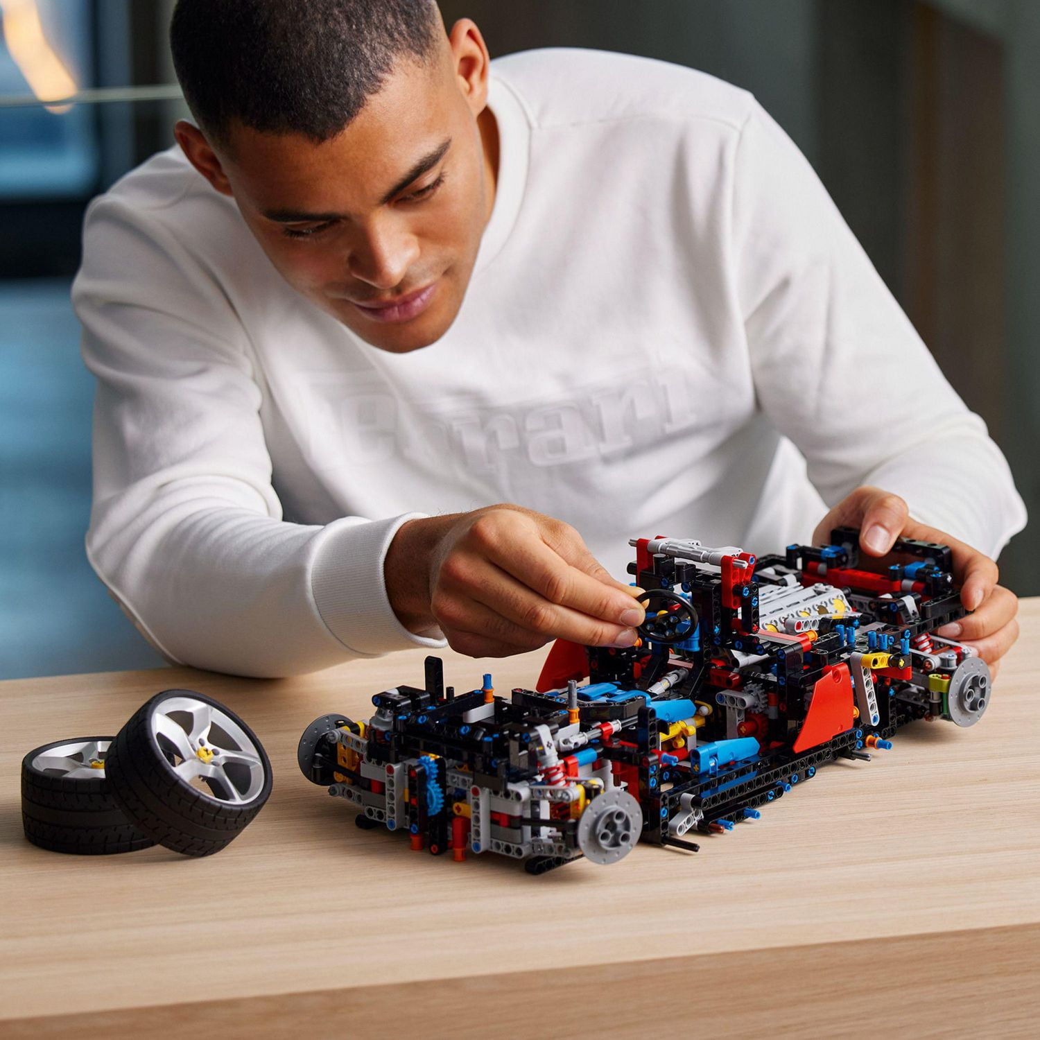 Lego technic bugatti chiron motorized hot sale