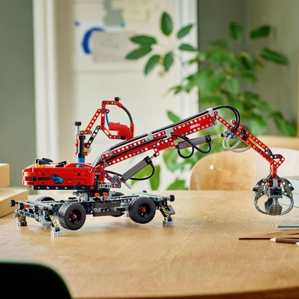 LEGO Technic, La grue de manutention, 42144, 10 ans et plus