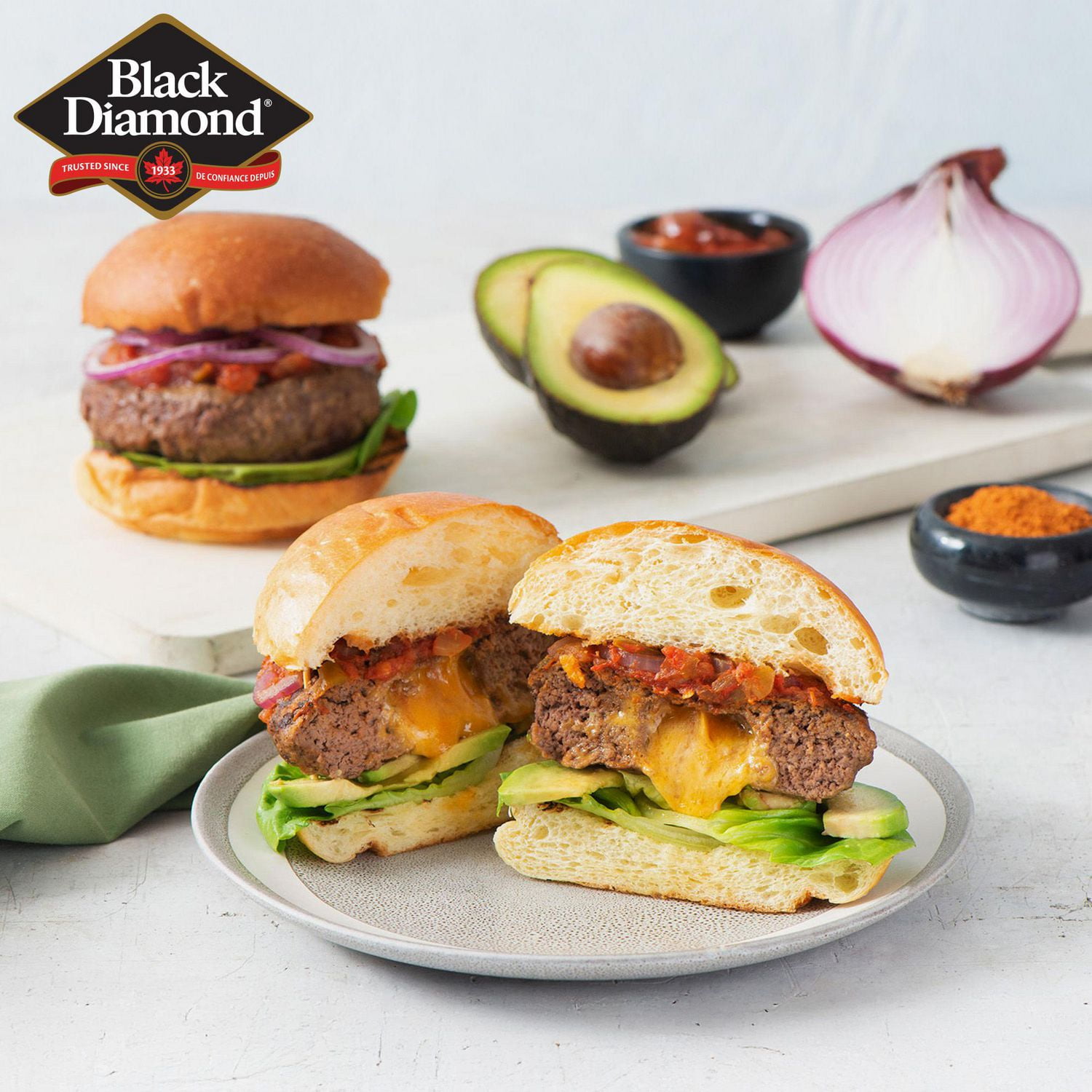 Black Diamond Medium Cheddar Cheese Bar