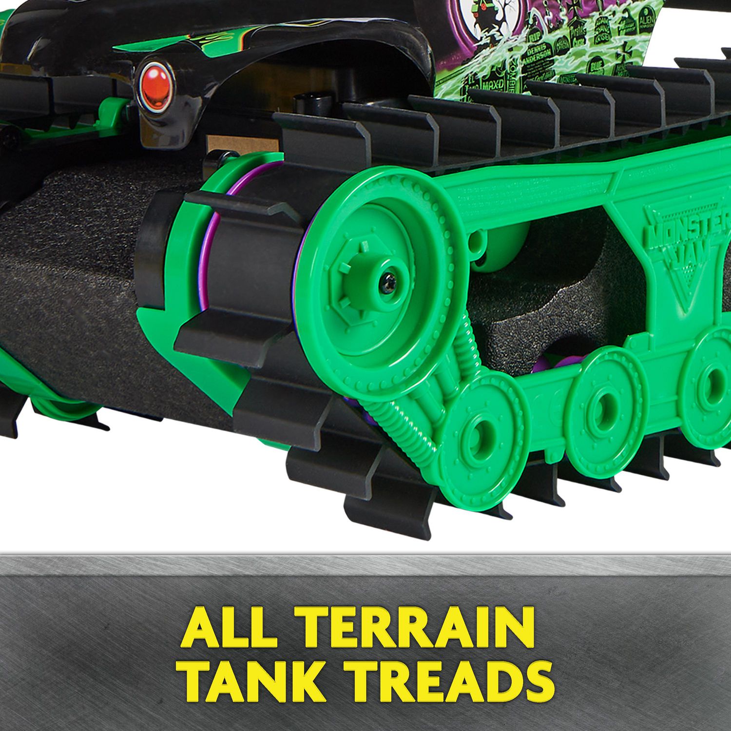 Monster Jam, Official Grave Digger Trax All-Terrain Remote Control Outdoor  Vehicle, 1:15 Scale, Kids Toys for Boys and Girls Ages 4 and up, Monster