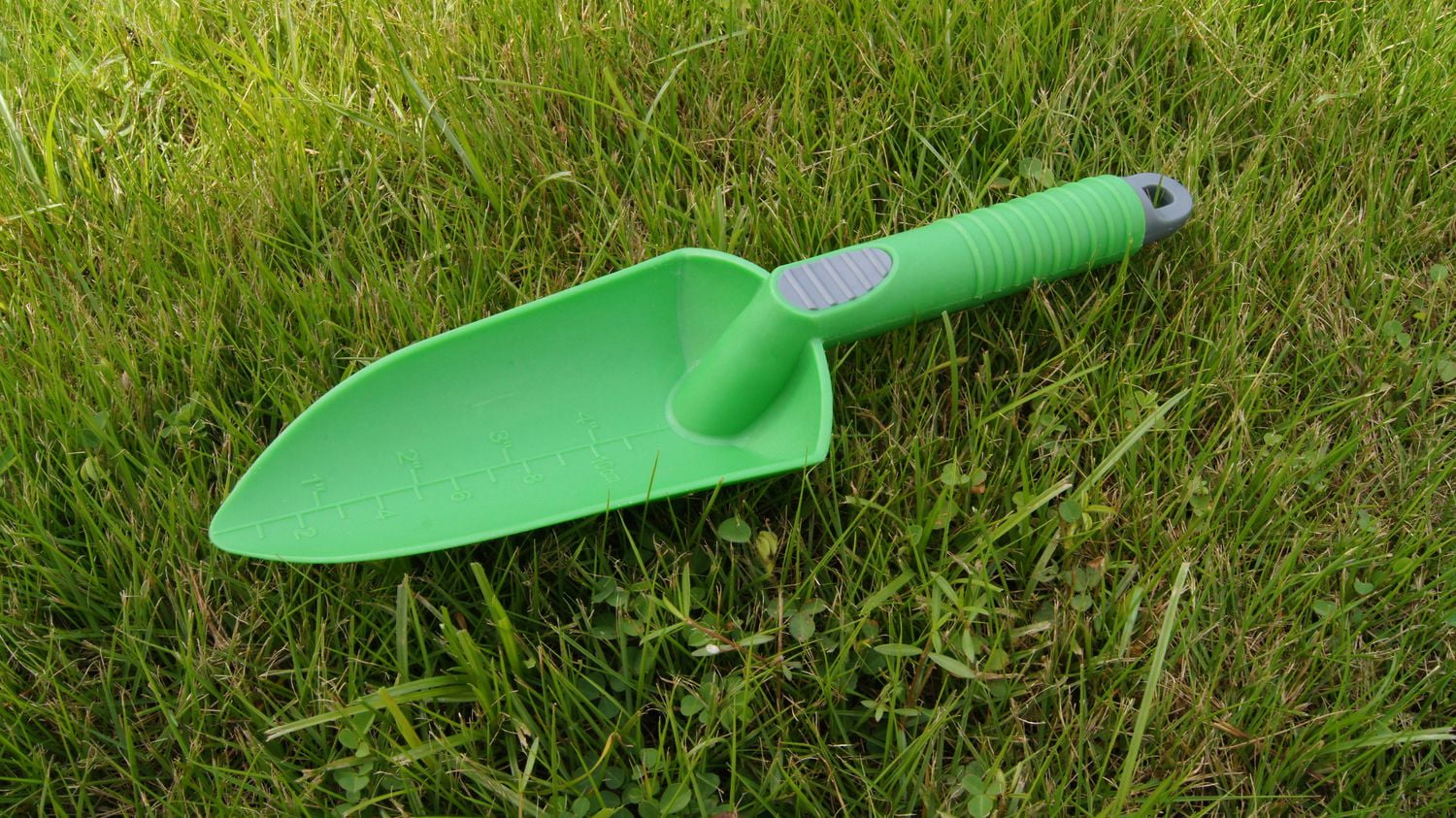 PLASTIC TROWEL Walmart Canada