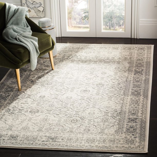 SAFAVIEH Carnegie Cebrail Traditional Distressed Area Rug Walmart.ca