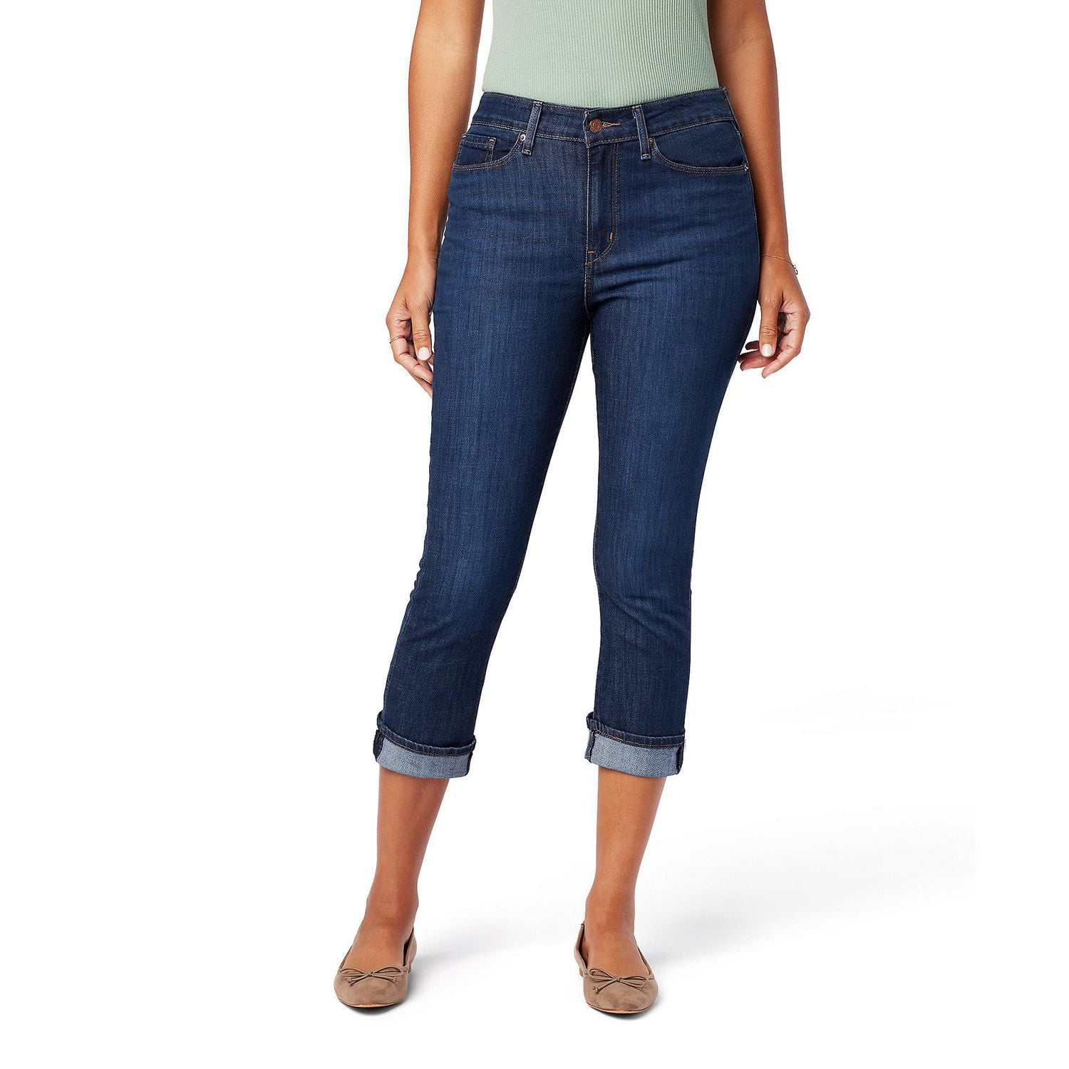 Signature by Levi Strauss Co. Women s Mid Rise Capri Jeans Walmart