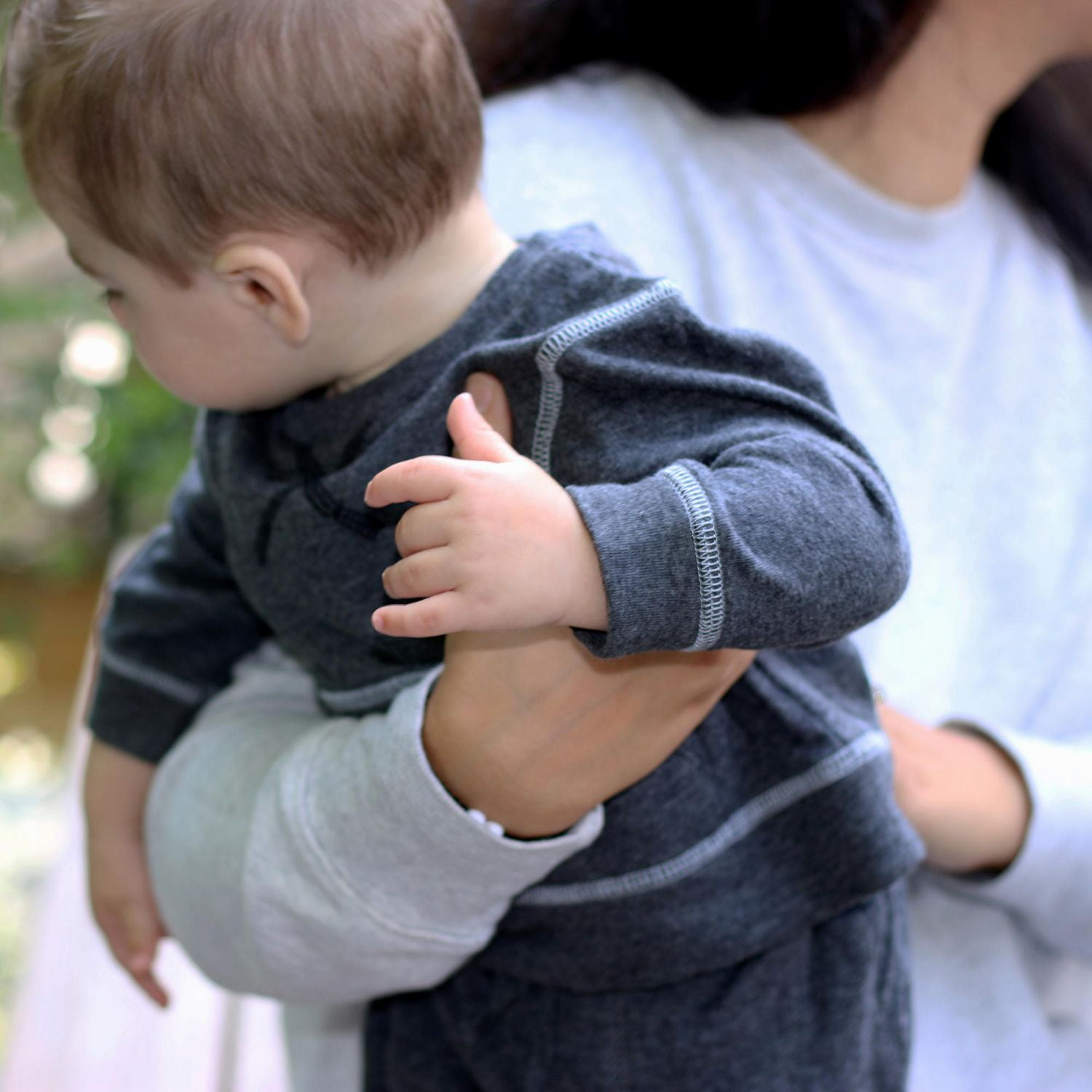 Juddlies Designs - Bébé, Tout-petit - Collection Respirez EZE - Ensemble de jogging deux pièces en coton - Gris anthracite moucheté