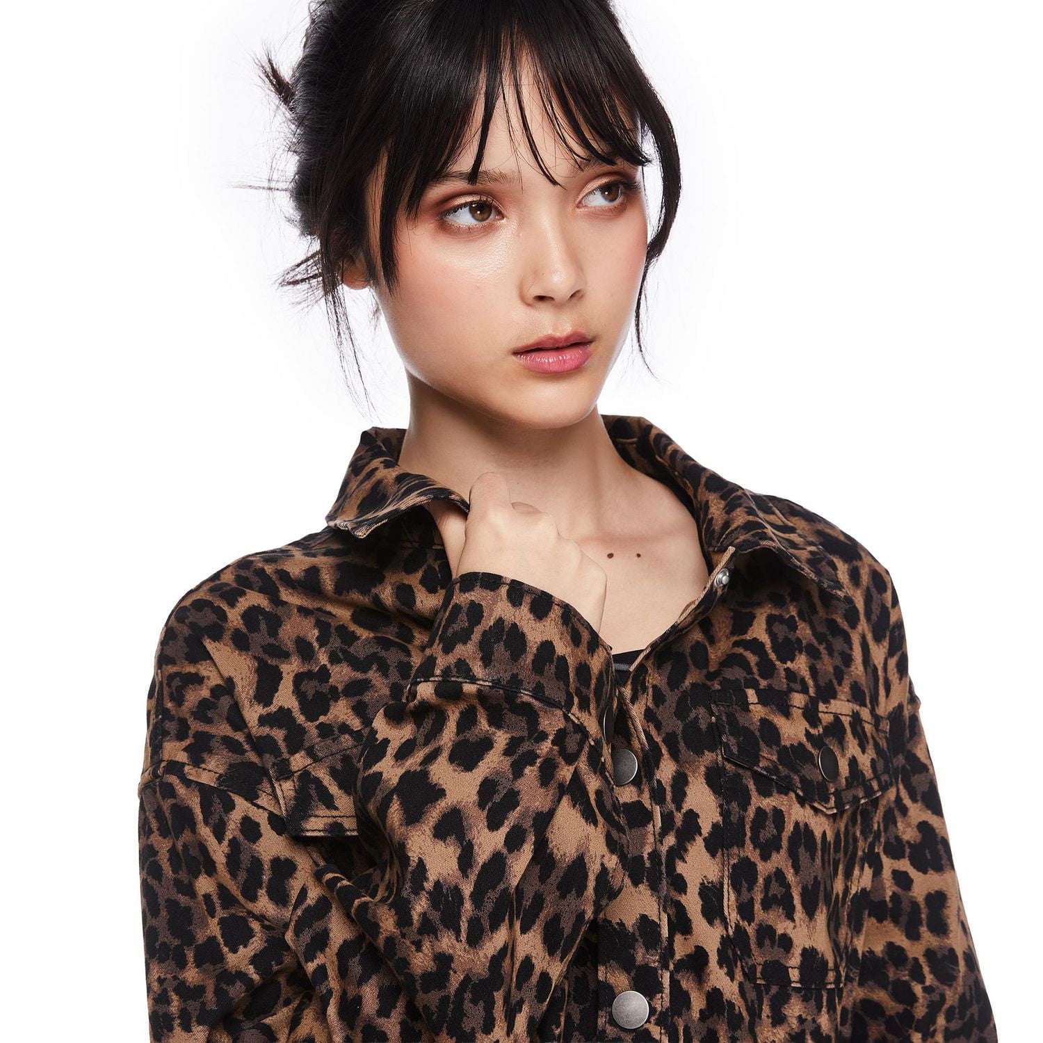 Veste-chemise surdimensionnée avec imprimée de léopard sur l’ensemble My Sister’s Closet pour filles