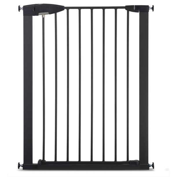 Easy Close™ Metal Gate Extra Tall and Wide