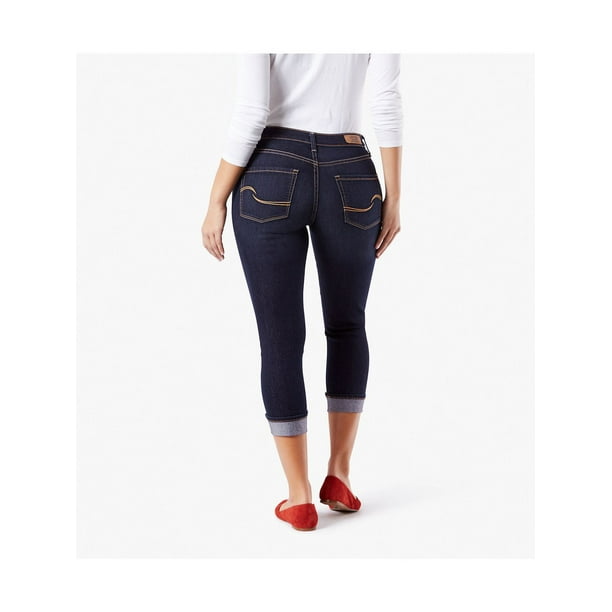 Signature by Levi Strauss & Co.™ Women's Modern Capri 