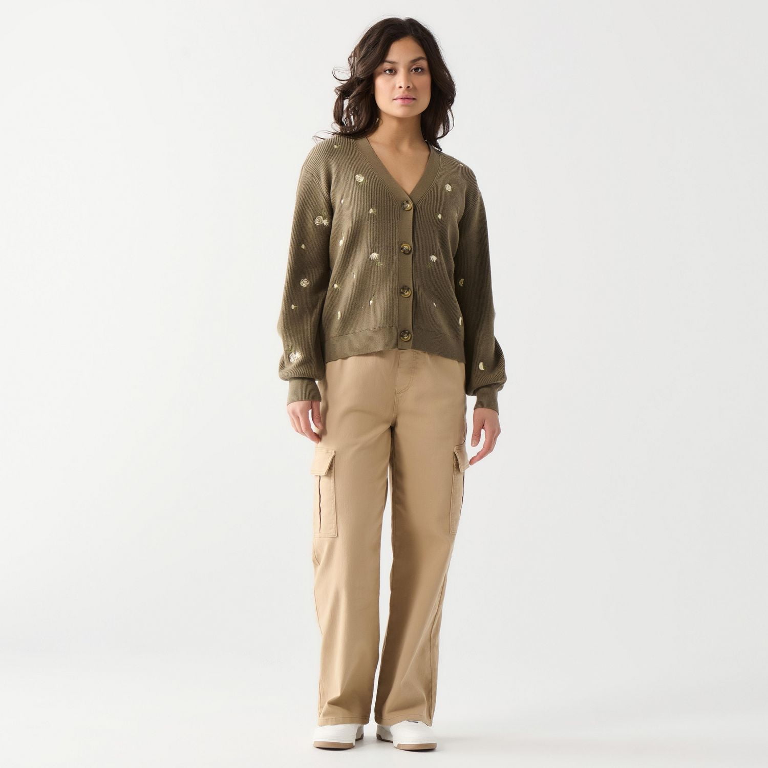 DV L/S knit cardigan with buttons and embroidered flowers