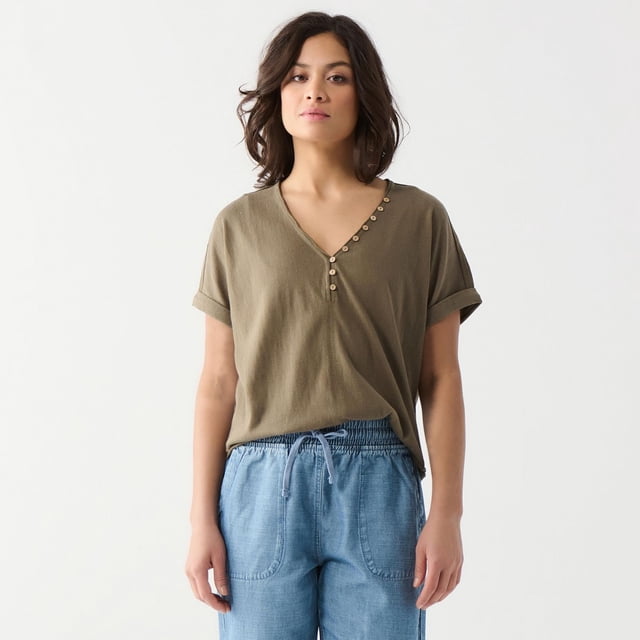 DV Chemise à manches courtes, ample, à poignets roulés et boutonnée sur le devant.