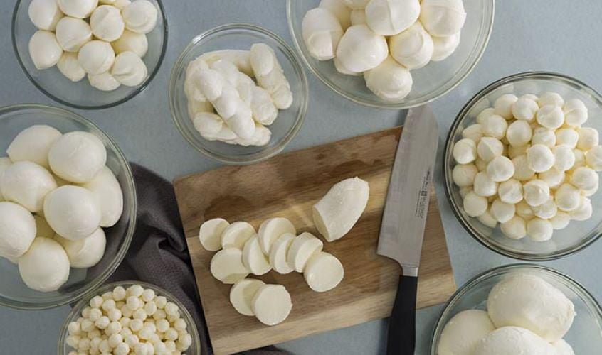 Saputo Pearls Bocconcini Cheese, 200 g