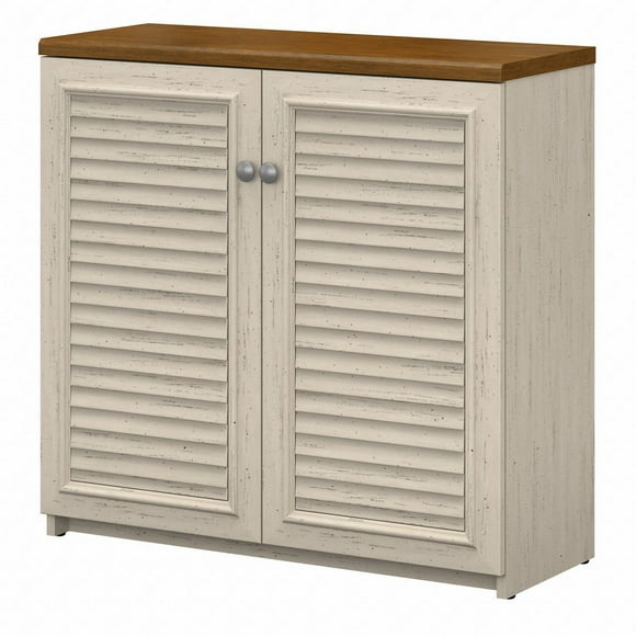 Petite armoire avec portes et tablettes Fairview de Bush Furniture, blanc antique et thé érable
