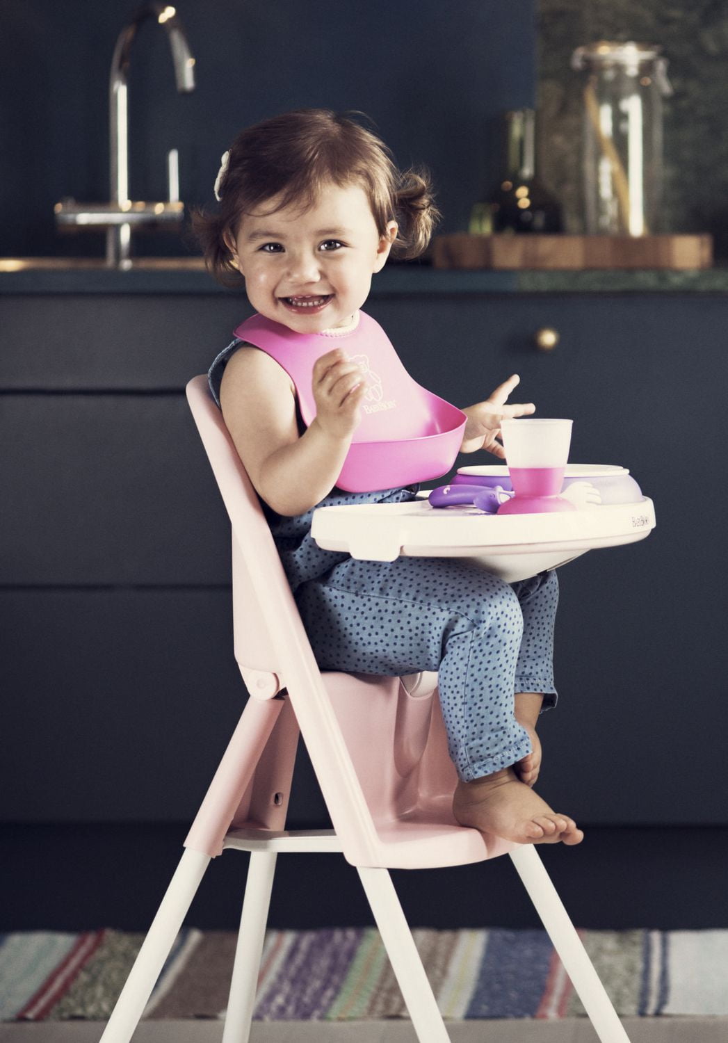 Baby bjorn hot sale high chair pink