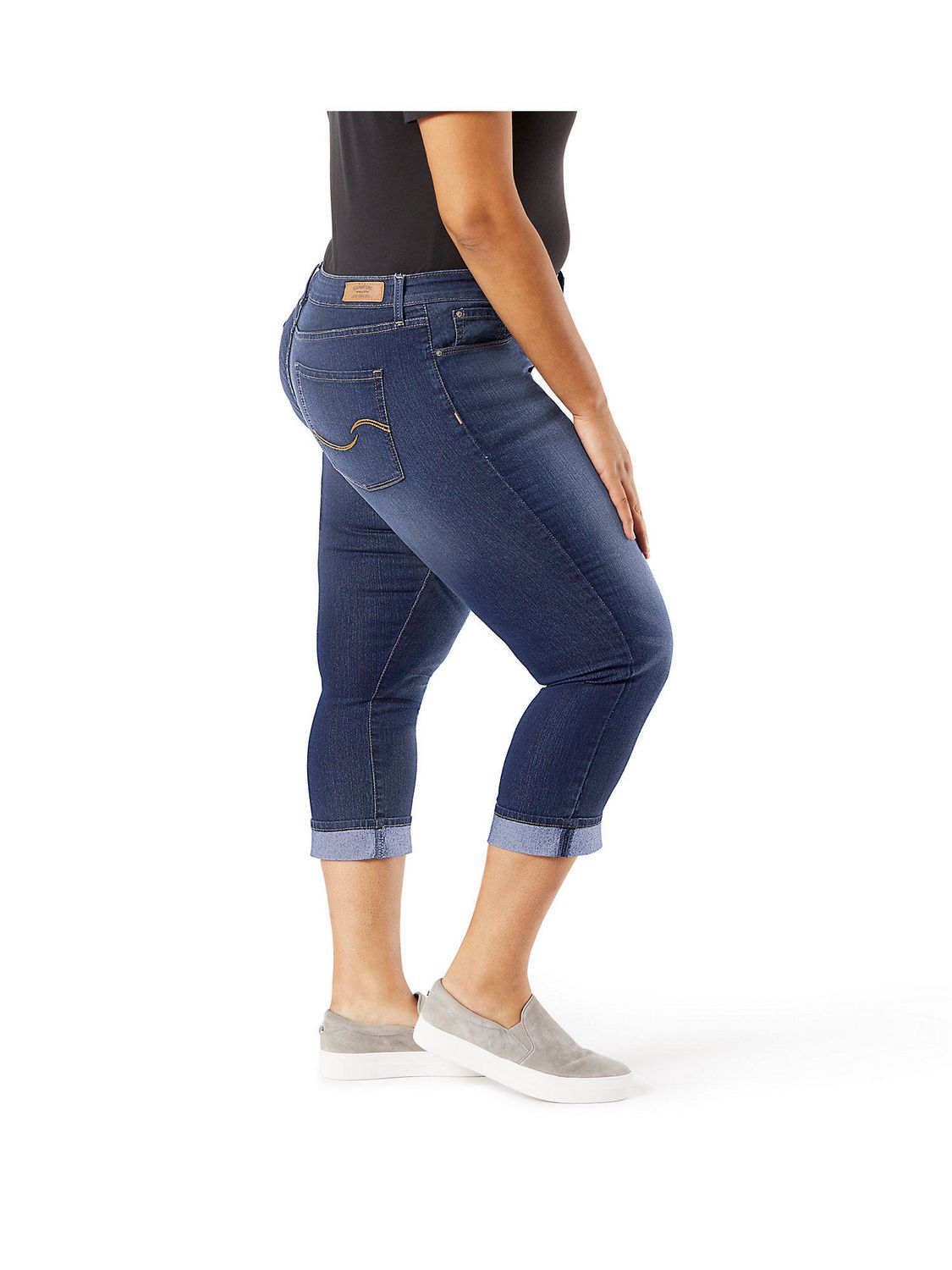 Levi signature cheap modern capri