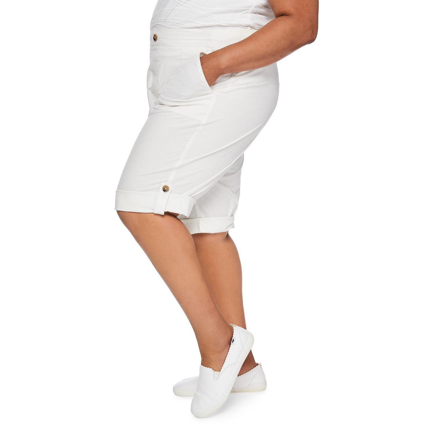 Iyla Women's Plus Converter Bermuda Short