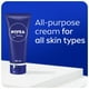 NIVEA Crème | Crème tout usage pour la peau sèche Tube de 100 ml – image 2 sur 8