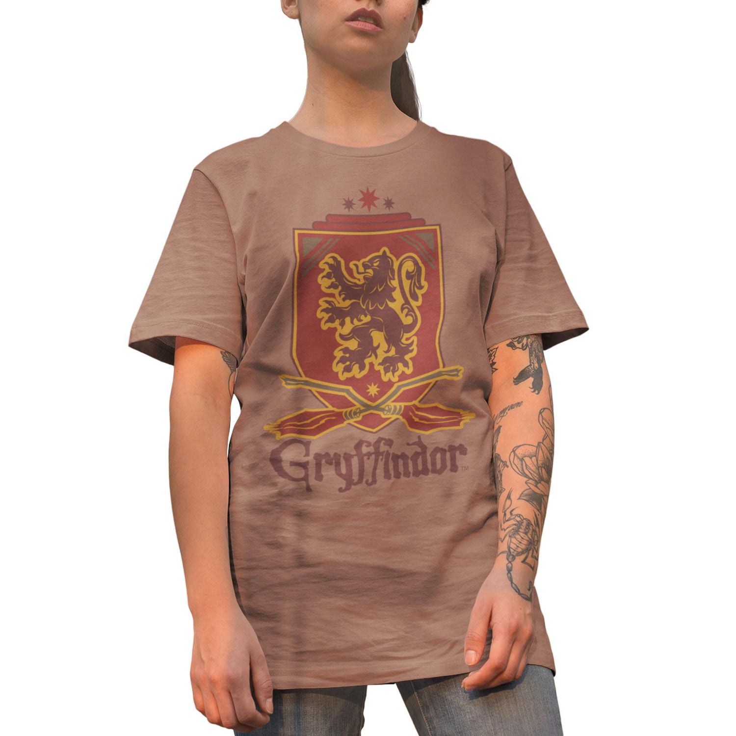 Harry Potter Tee shirt femme. Ce t-shirt à manches courtes et col rond pour femme peut facilement être porté avec votre jean ou votre bas préféré et Tailles TP à TG