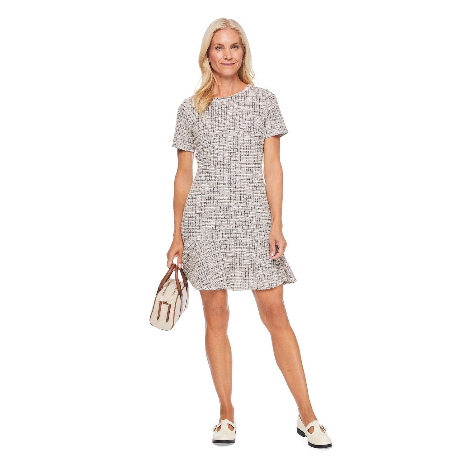 Robe en bouclé Iyla pour femmes Tailles P-TTG
