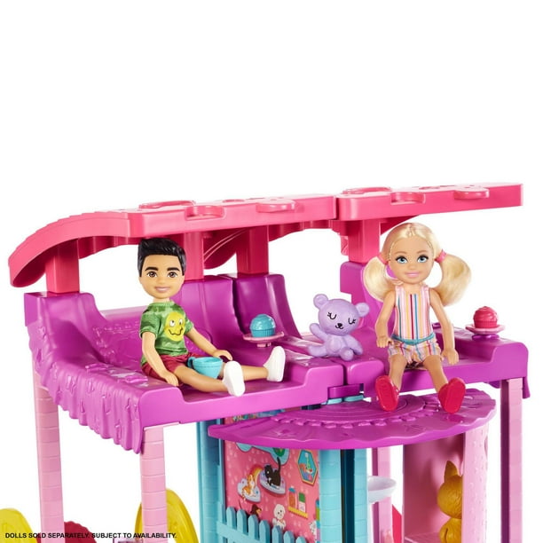 Maison de Barbie et accessoires sur Gens de Confiance