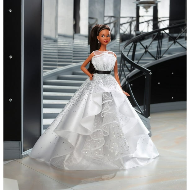 Barbie Signature poupée Black Barbie 40ème anniversaire en robe