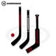Ensemble combo de mini but de hockey Warrior 31" Pro-Style - Filet en métal de 31", 2 mini bâtons de joueur, 1 mini bâton de gardien et 1 mini balle de hockey Pour Age 3+ – image 4 sur 4
