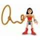Ensemble de figurines Superman et Wonder Woman Imaginext DC Super Friends de Fisher-Price – image 3 sur 5