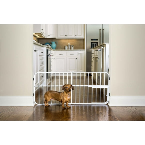 Carlson Pet Products Lil' Tuffy Expandable Gate with Small Pet Door