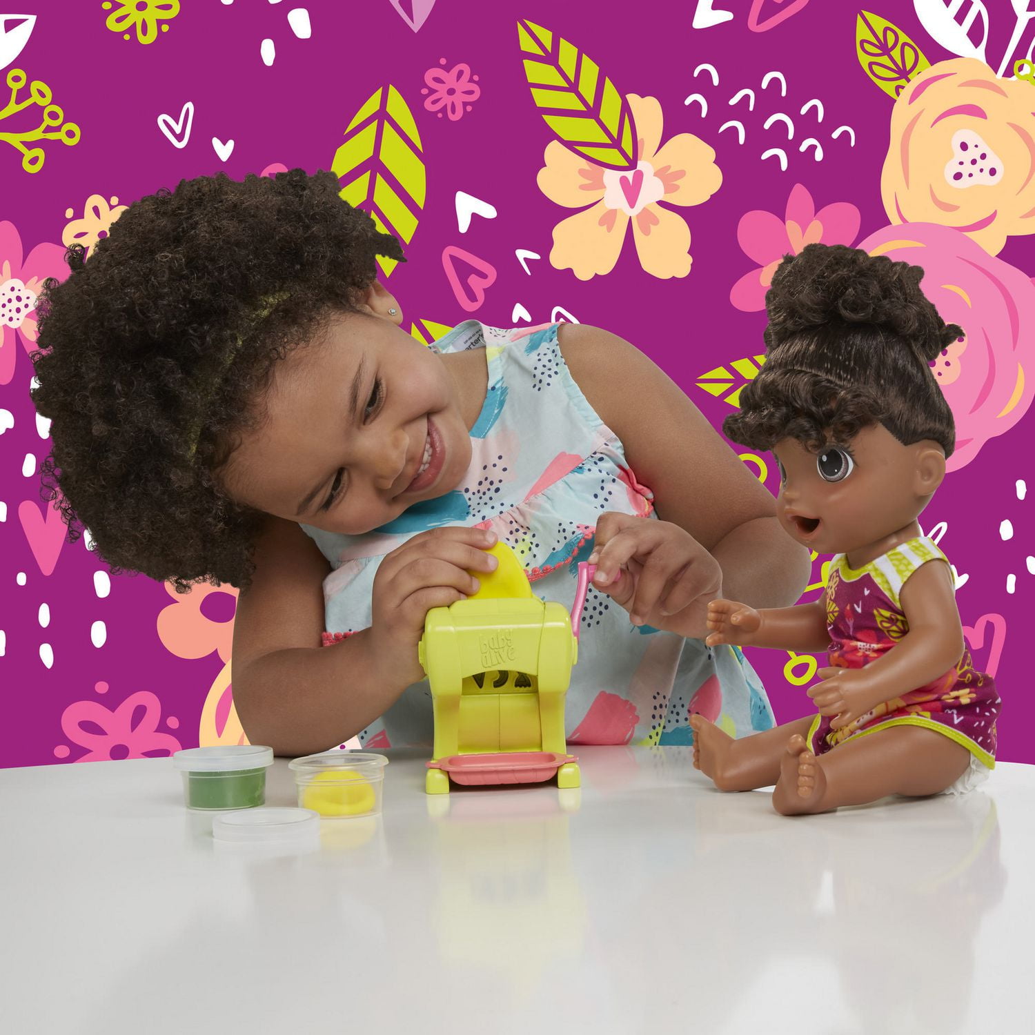 Baby alive deals snackin shapes