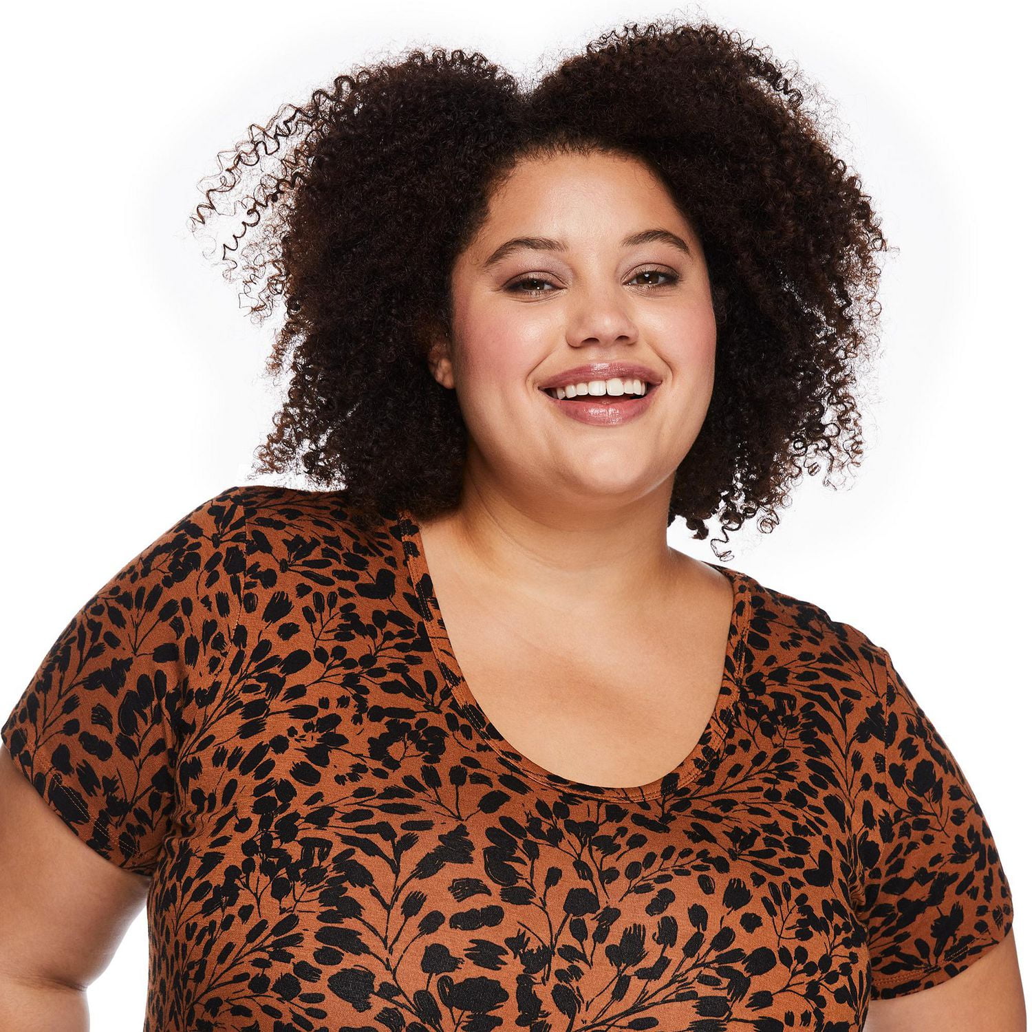 George Women's Plus Scoop Neckline Tee