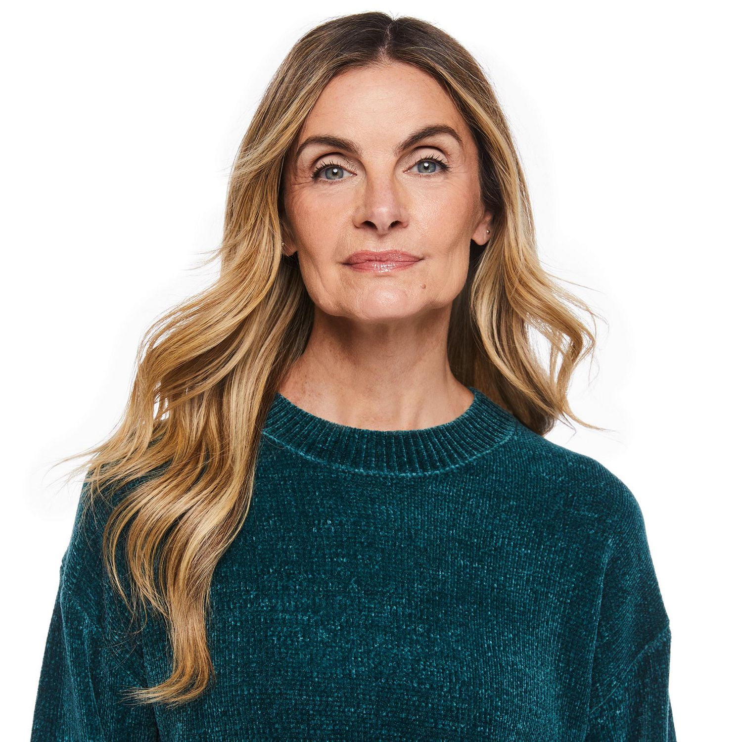 Iyla Women's Crew Neckline Sweater, Sizes S-XXL