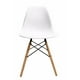 Chaise blanche Eames de Nicer Furniture aux jambes en bois – image 2 sur 5