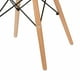 Chaise blanche Eames de Nicer Furniture aux jambes en bois – image 5 sur 5