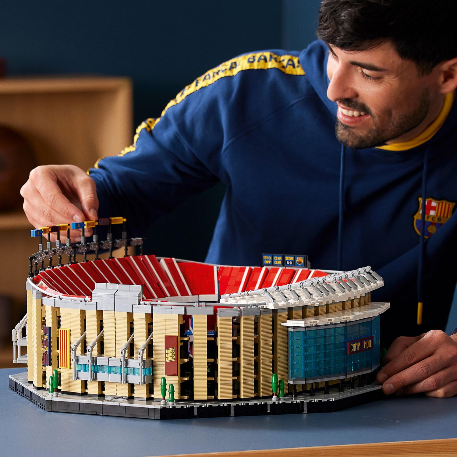 LEGO Camp Nou – FC Barcelona 10284 Toy Building Kit (5,509 Pieces