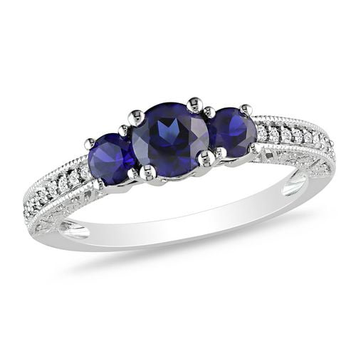 Bague à trois pierres Miadora avec 1 carat de saphir bleu synthétique et 0.17 carat de diamants en or blanc 10k