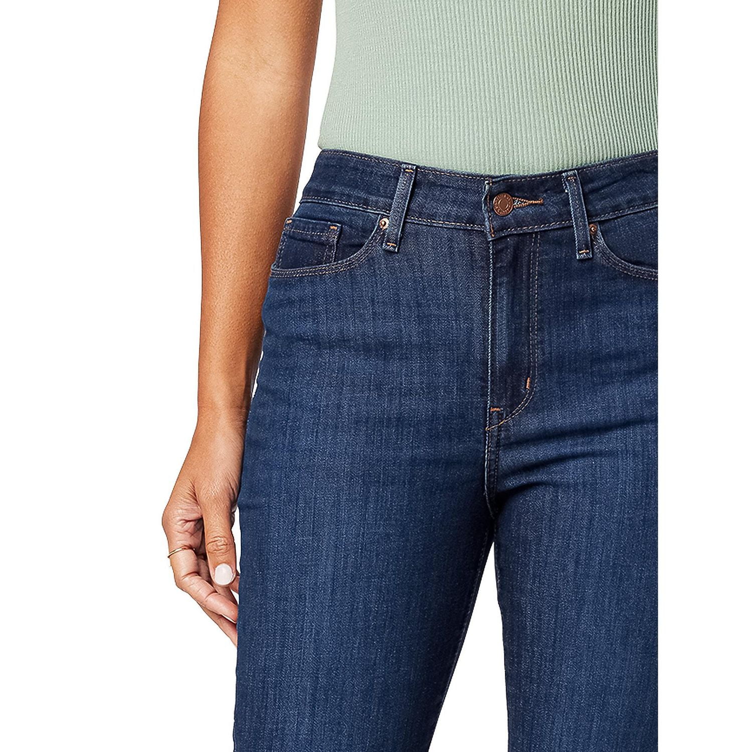 Signature by Levi Strauss Co. Women s Mid Rise Capri Jeans