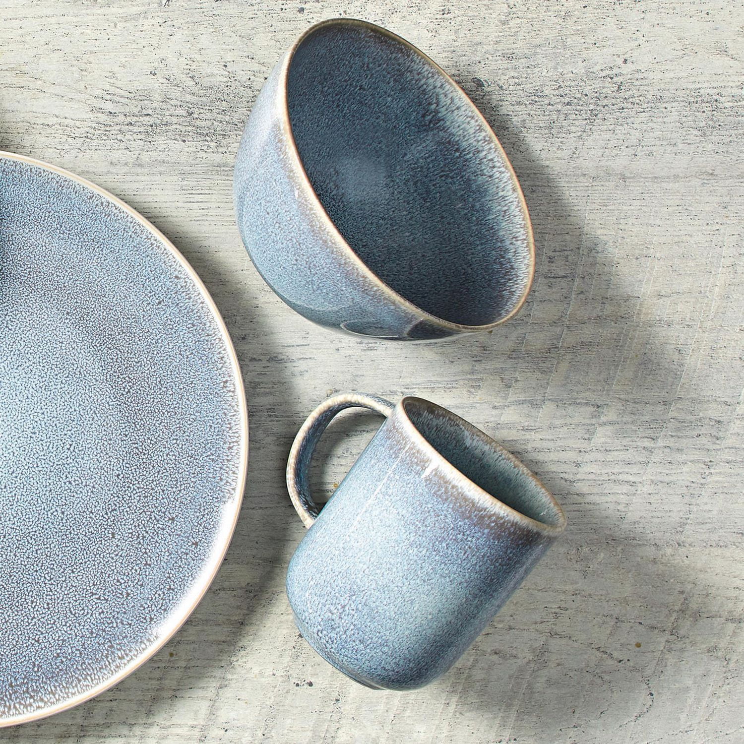 Over & Back Stoneware Dinnerware Set, 16 Piece in 2 Colours