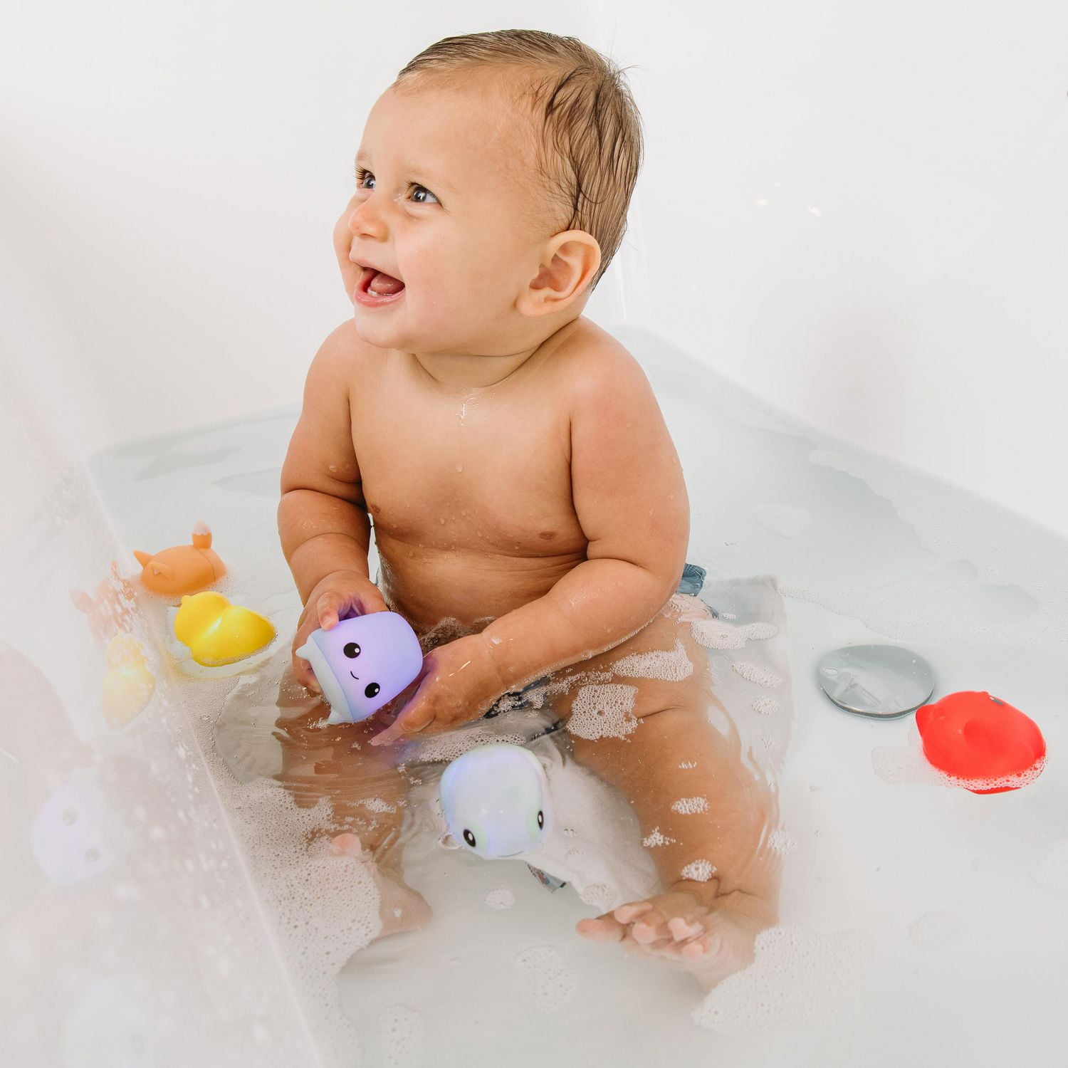 Bath toys for 5 month old on sale