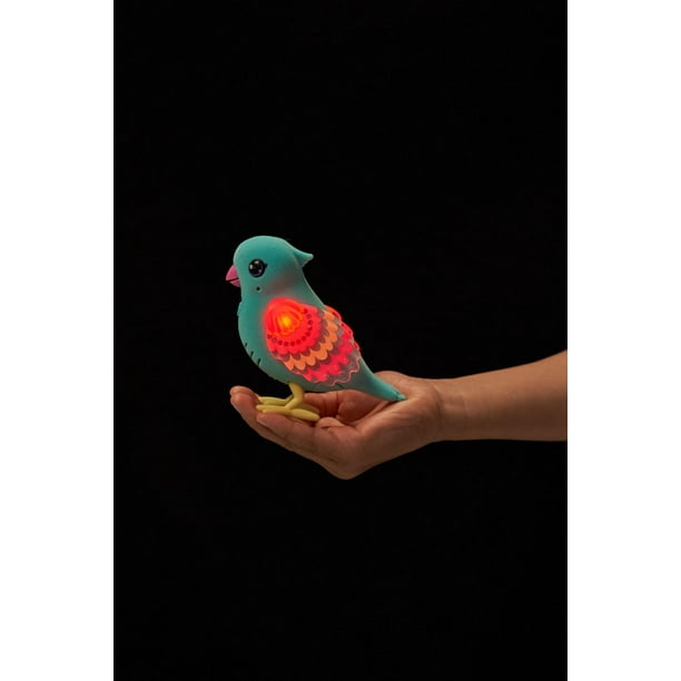 Little Live Pets Bird Pet - Tiara Tweets, Tweeterina - Interactive