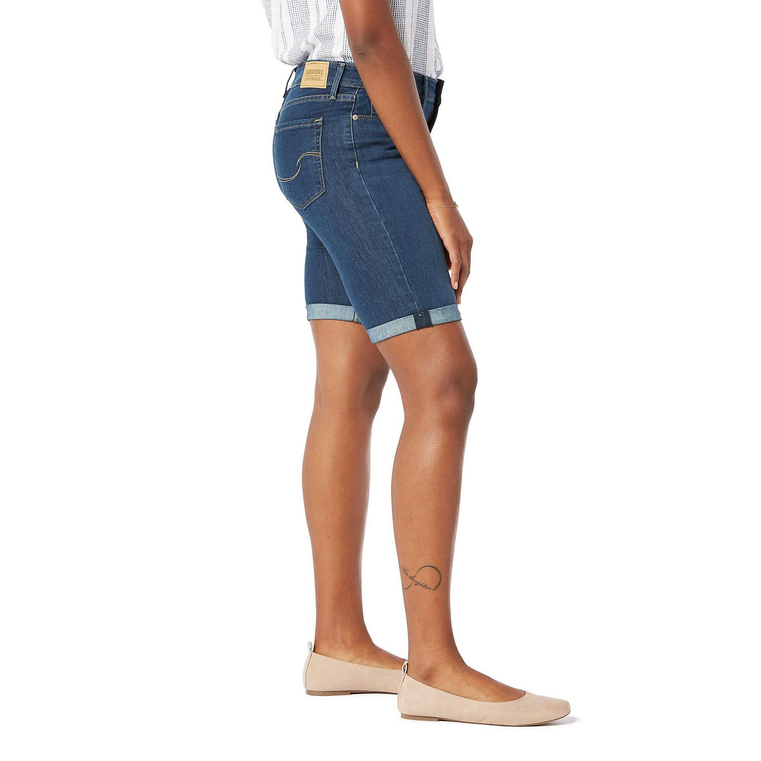 Levi's women's best sale mid length shorts