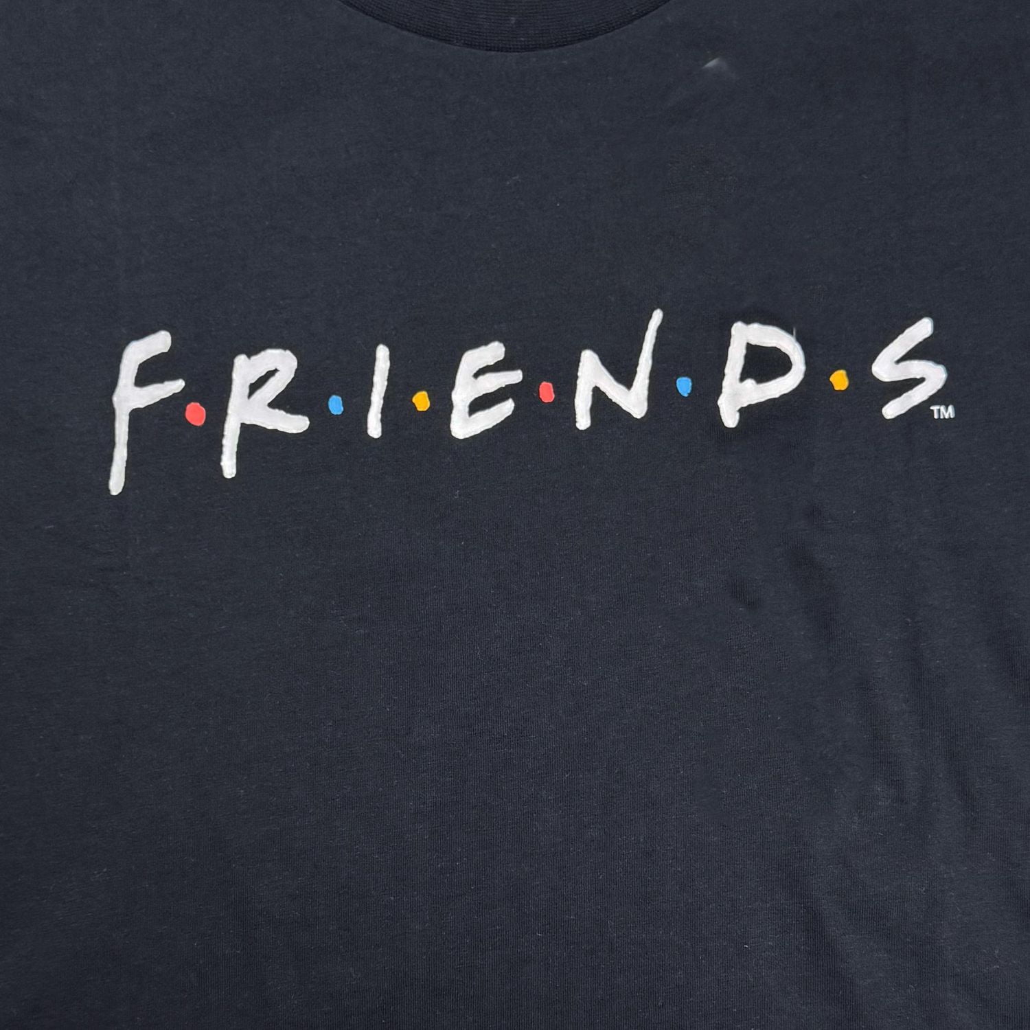 T-shirt à manches courtes avec logo Friends pour femme Tailles: TP-TG