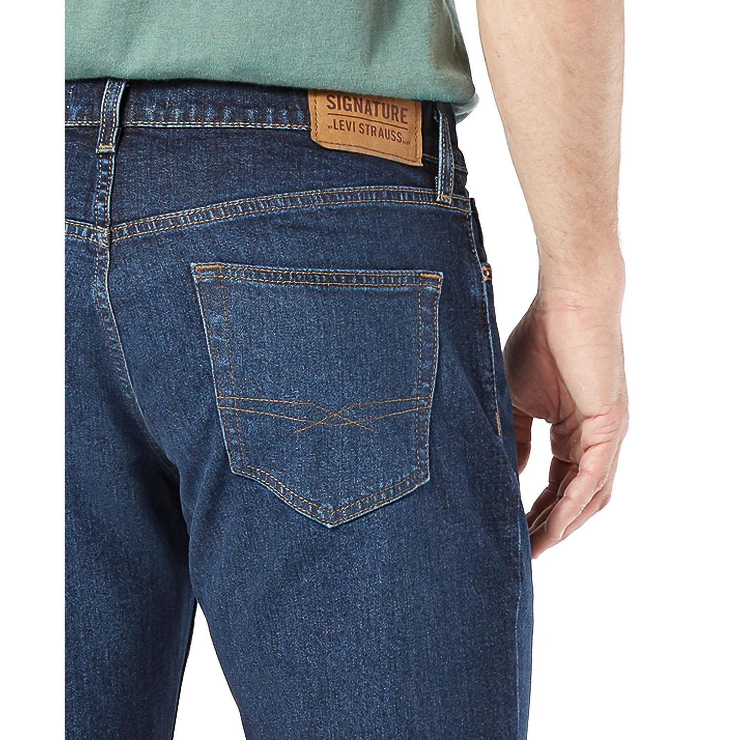 Signature by Levi Strauss & Co.® Men's Relaxed Fit Jeans