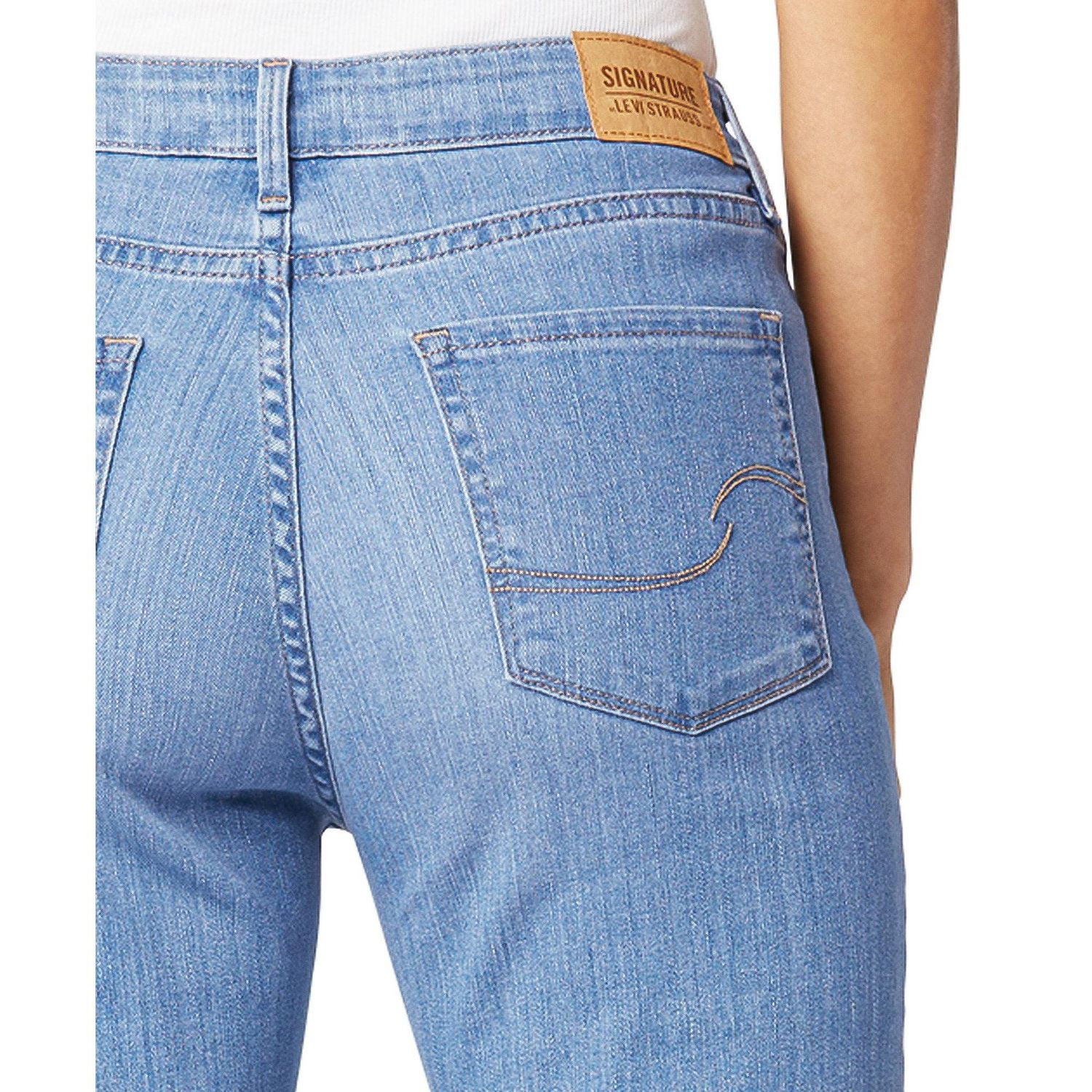 Levi strauss signature mid rise straight leg discount jeans